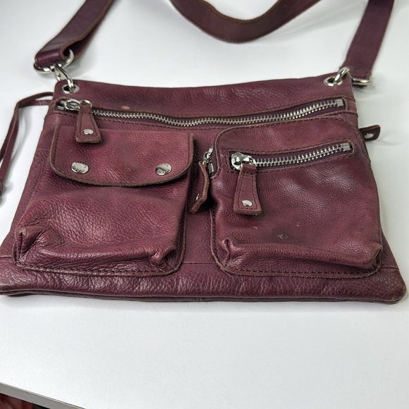 Fossil Crossbody Plum Leather Shoulder Bag - Picture 3 of 10